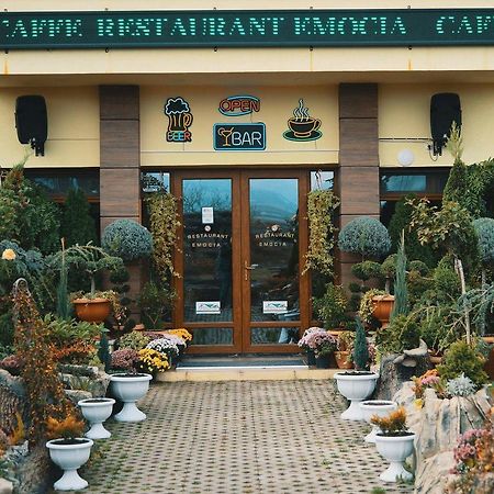 Hotel Emocia Natakhtari Zewnętrze zdjęcie