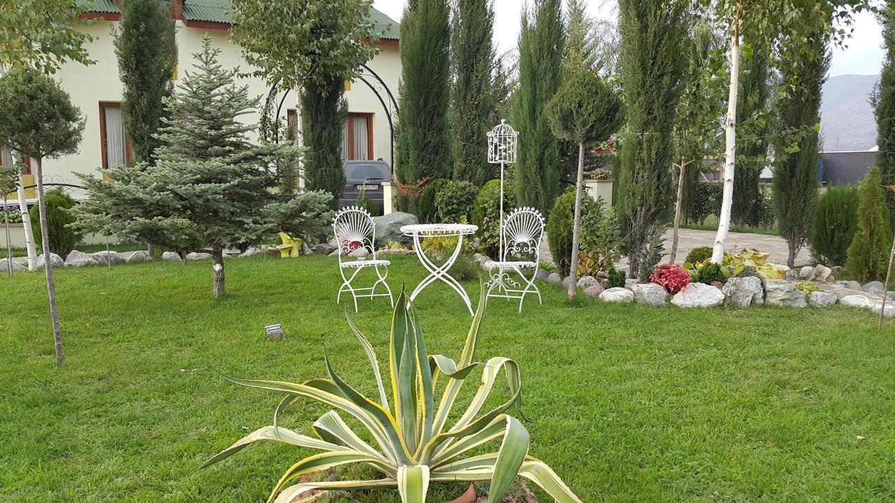 Hotel Emocia Natakhtari Zewnętrze zdjęcie
