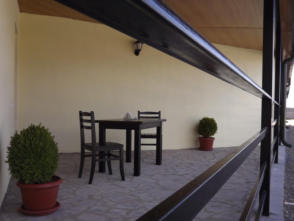 Hotel Emocia Natakhtari Zewnętrze zdjęcie