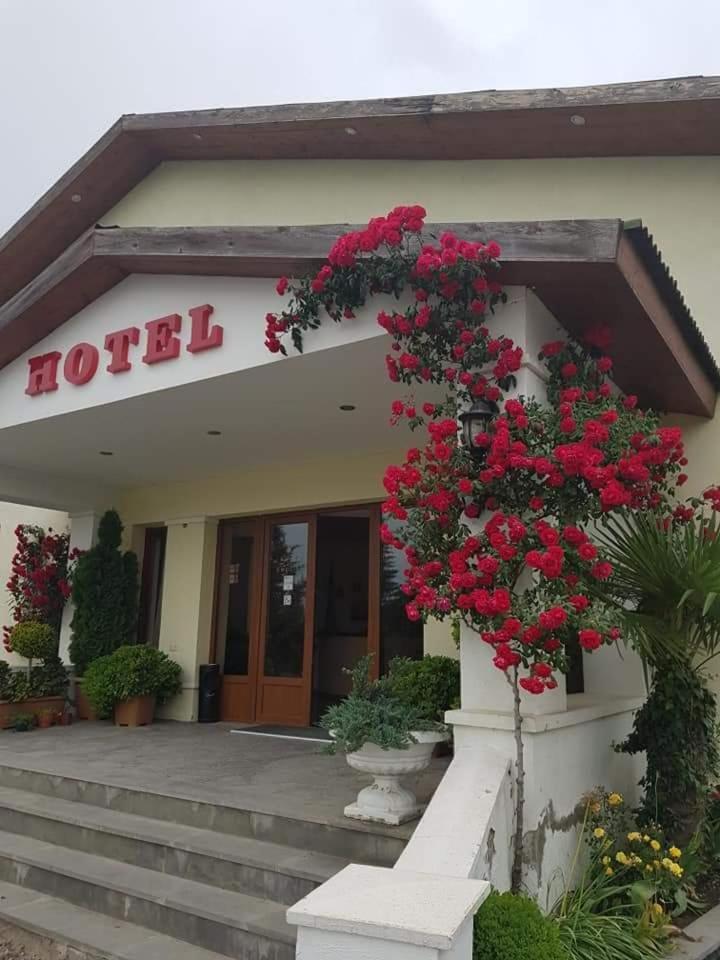 Hotel Emocia Natakhtari Zewnętrze zdjęcie